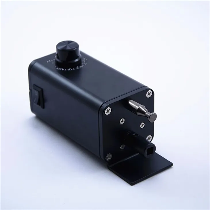 BBQEXPERT Moteur de rôtissoire à broche en aluminium de conception brevetée de remplacement à vitesse variable Moteur 12 V CC FD609B