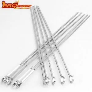 Épaissir les bâtons de barbecue plats dans un ensemble de brochettes de barbecue en acier inoxydable