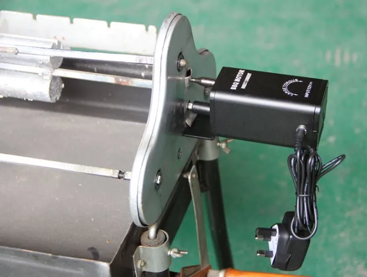 Moteurs de rôtissoire pour barbecue